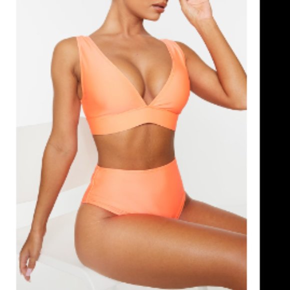 Bikini set- 2 tops - Picture 1 of 2